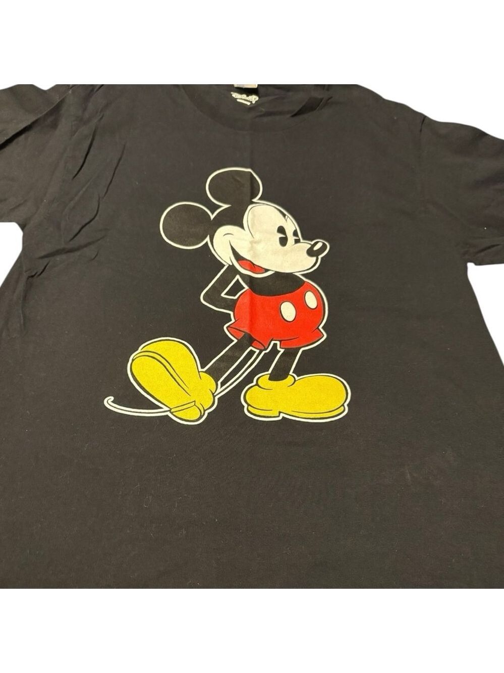 Disney Mickey Mouse Black Red Short Sleeve Tee L